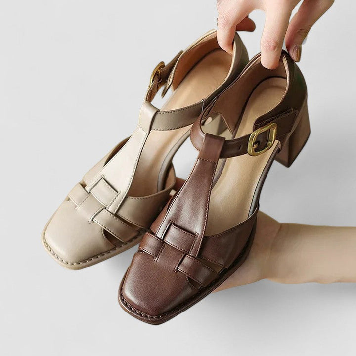Scarlett – Sandalias ortopédicas T-Strap con talones bloqueados
